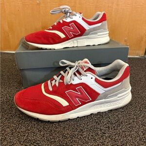 New Balance 997H Running Shoes Mens Sz 13D Red Rain Cloud Suede Cordura Sneakers